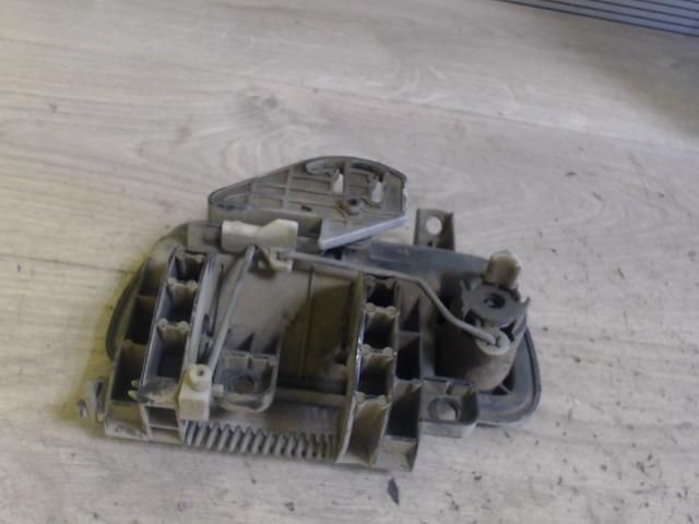 bontott FIAT ULYSSE Jobb hátsó Külső Kilincs