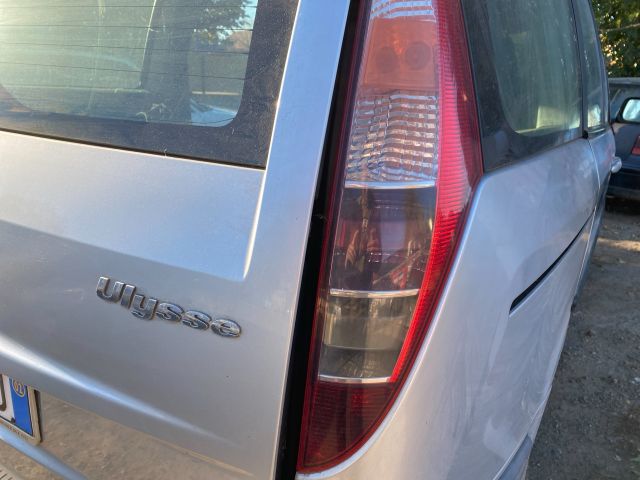 bontott FIAT ULYSSE Jobb Hátsó Lámpa