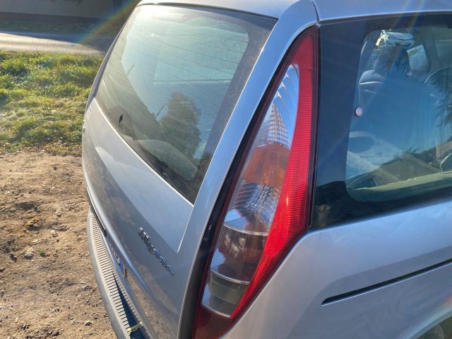 bontott FIAT ULYSSE Jobb Hátsó Lámpa