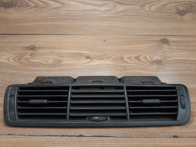 bontott FIAT ULYSSE Középső Szellőző