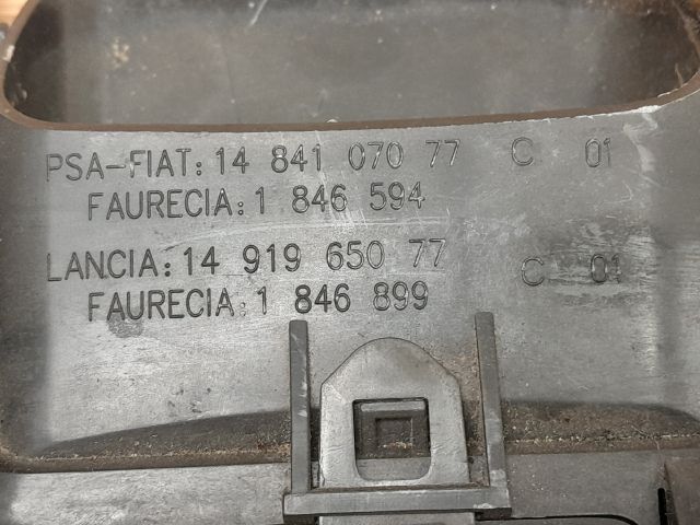 bontott FIAT ULYSSE Középső Szellőző