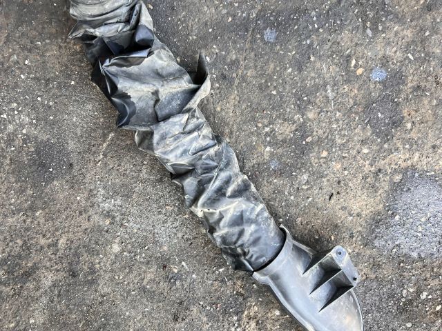 bontott FIAT ULYSSE Légbeömlő Cső