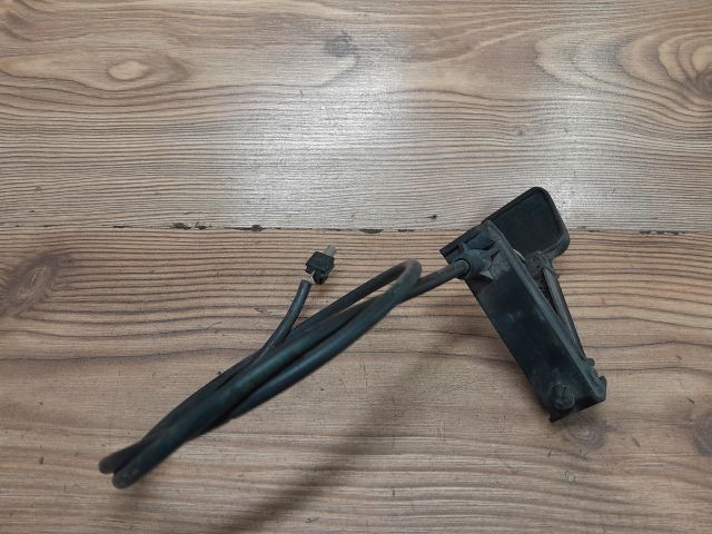 bontott FIAT ULYSSE Motorháztető Nyitó Kar / Gomb