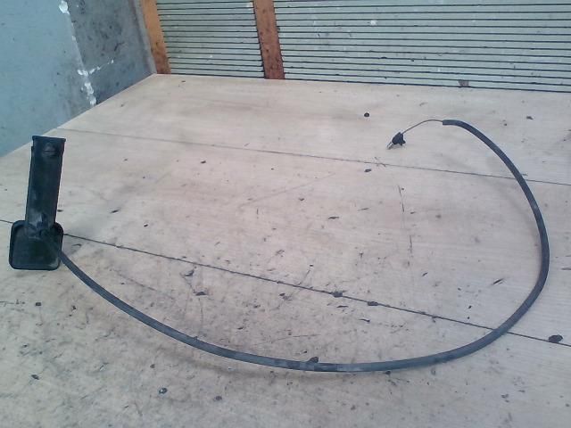 bontott FIAT ULYSSE Motorháztető Nyitó Kar / Gomb