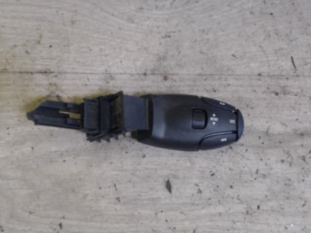 bontott FIAT ULYSSE Rádió / CD Kapcsoló