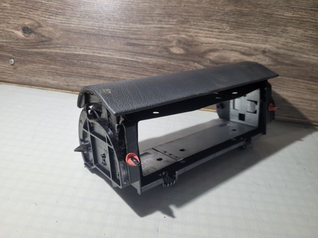 bontott FIAT ULYSSE Rádió / CD Keret