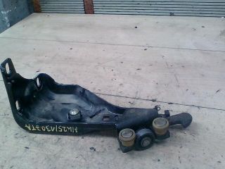 bontott FIAT ULYSSE Tolóajtó Sín Görgő