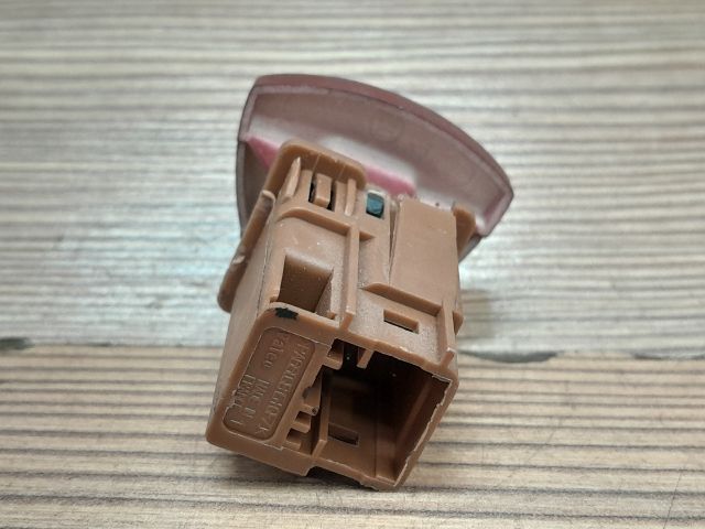 bontott FIAT ULYSSE Vészvillogó Kapcsoló