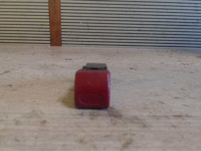 bontott FIAT ULYSSE Vészvillogó Kapcsoló