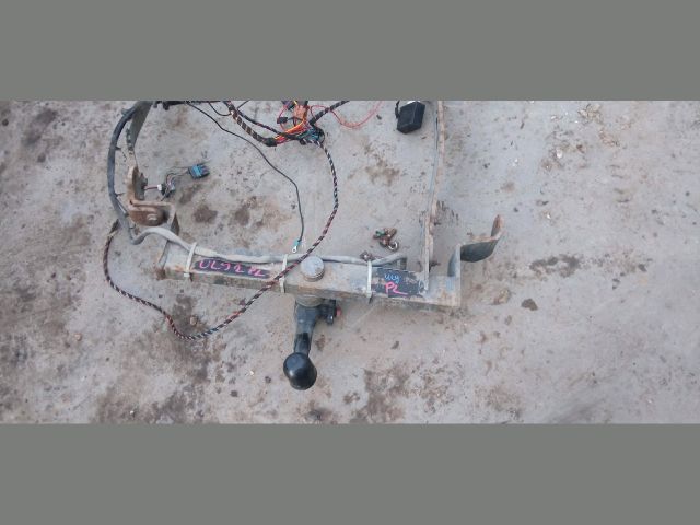 bontott FIAT ULYSSE Vonóhorog