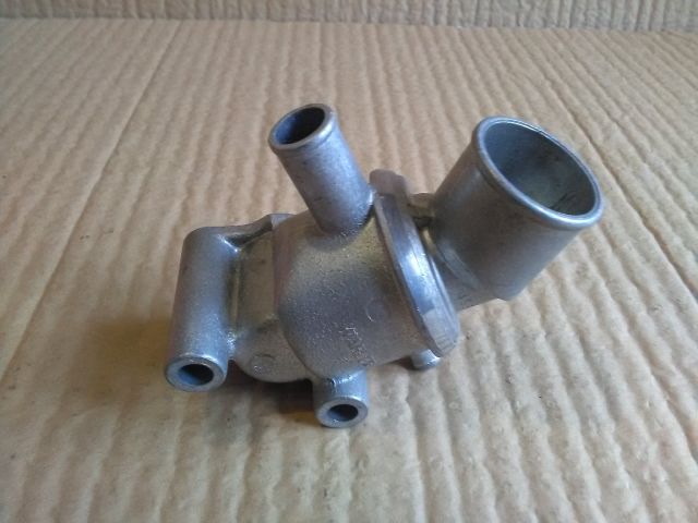 bontott FIAT UNO Termosztát