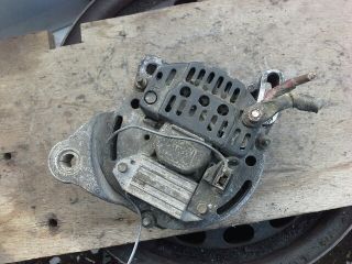 bontott FIAT UNO Generátor