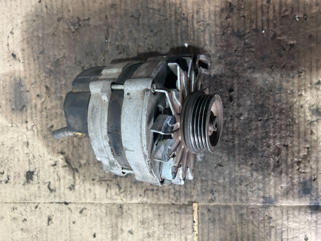 bontott FIAT UNO Generátor