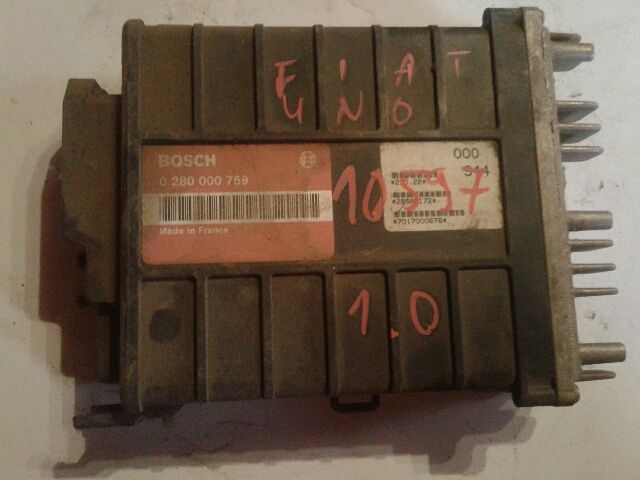 bontott FIAT UNO Motorvezérlő