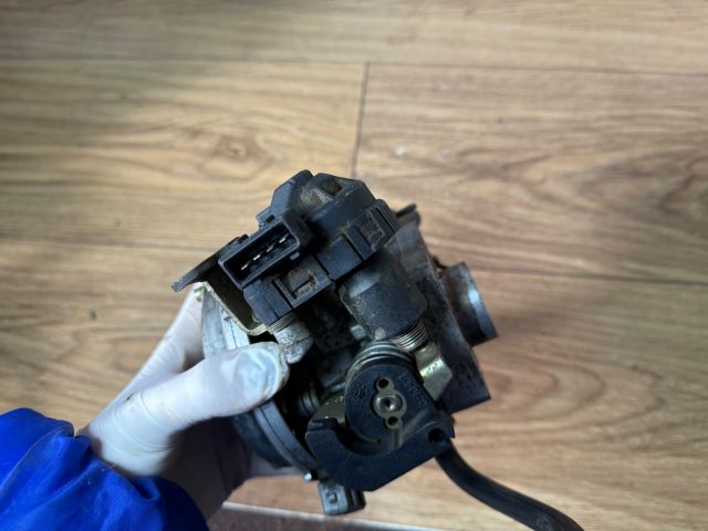 bontott FIAT UNO Porlasztó (1 db)