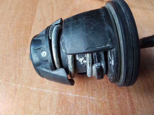 bontott FIAT UNO Tanksapka