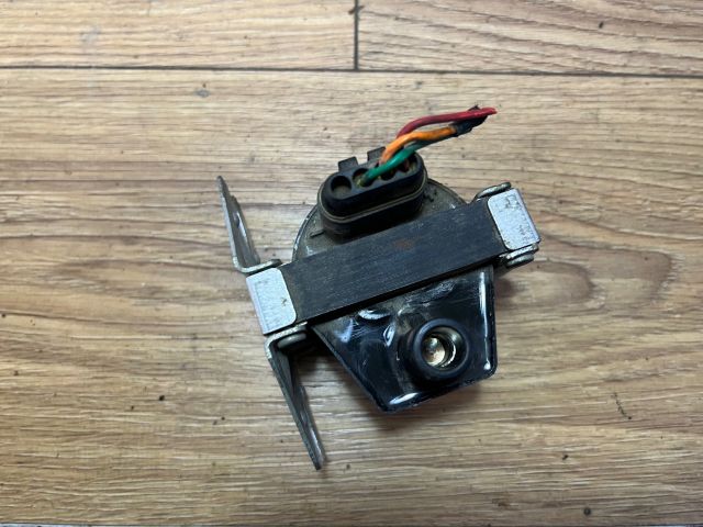 bontott FIAT UNO Gyújtótrafó