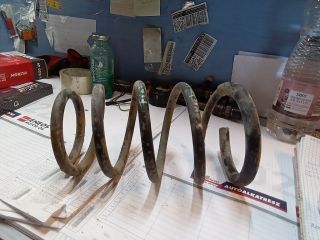 bontott FIAT UNO Hátsó Rugó