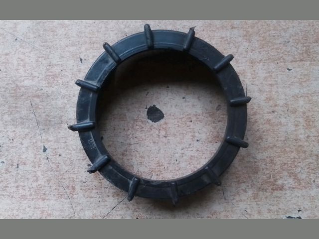 bontott FIAT UNO AC Pumpa Rögzítő Gyűrű