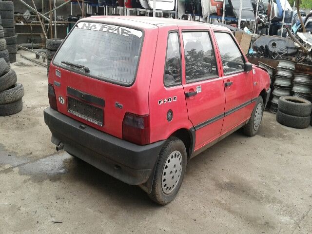 bontott FIAT UNO Bal első Ajtó (Üres lemez)