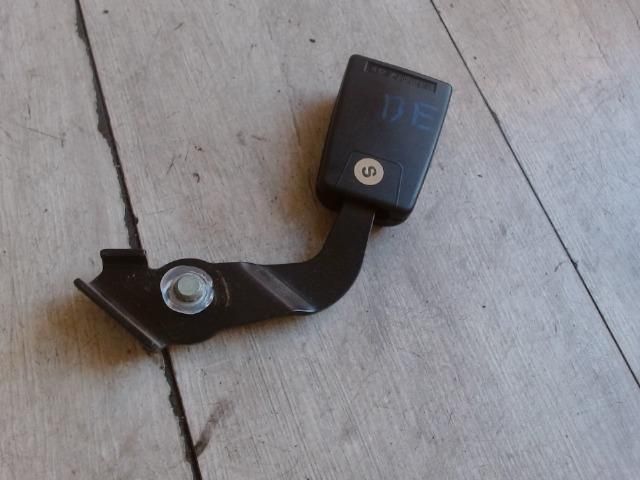 bontott FIAT UNO Bal első Biztonsági Öv Csat