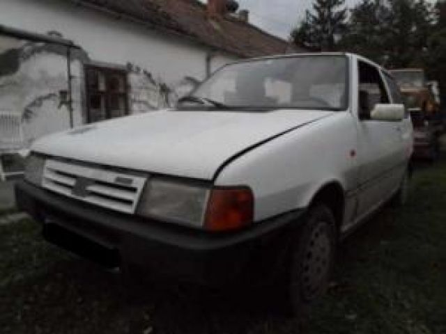 bontott FIAT UNO Bal első Irányjelző