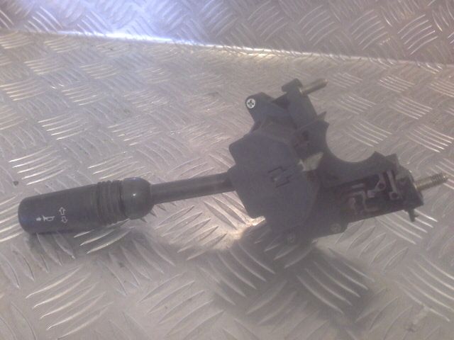 bontott FIAT UNO Bal Kormánykapcsoló Irányjelző