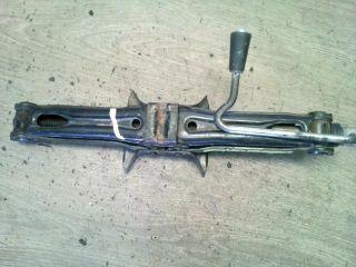 bontott FIAT UNO Emelő