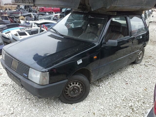 bontott FIAT UNO Jobb első Ajtózár