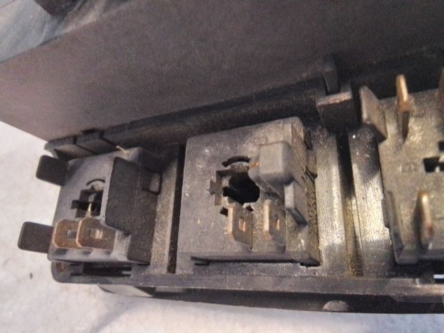 bontott FIAT UNO Komplett Kormánykapcsoló (Bajuszkapcsoló)