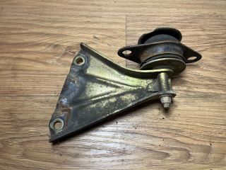 bontott FIAT UNO Motor Tartó Bak (Fém)