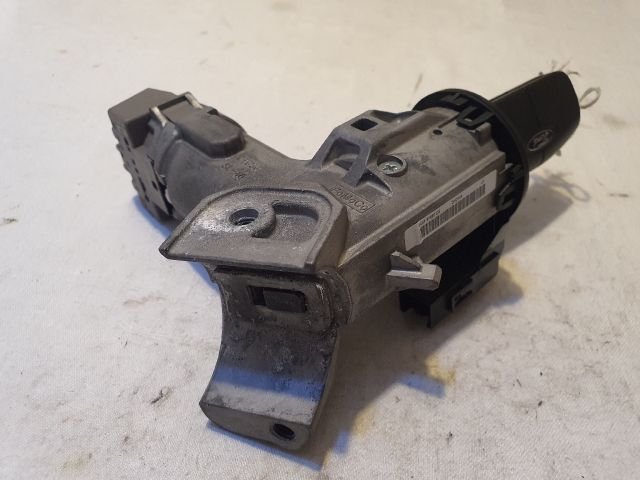 bontott FORD B-MAX Gyújtáskapcsoló Házzal