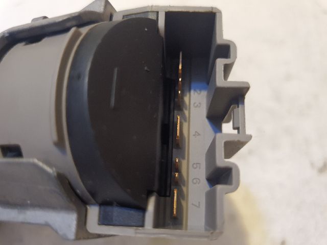 bontott FORD B-MAX Gyújtáskapcsoló Házzal