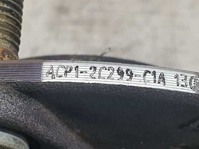 bontott FORD B-MAX Jobb hátsó Kerékagy