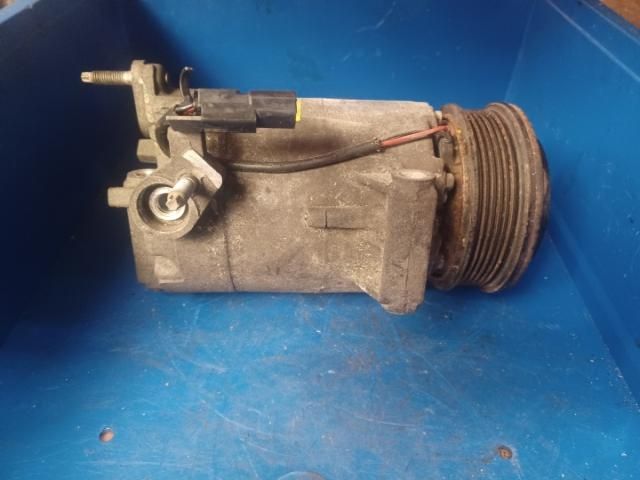 bontott FORD B-MAX Klímakompresszor