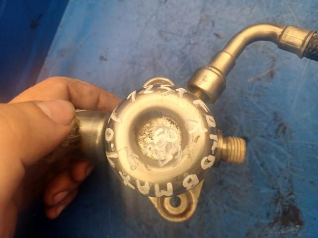 bontott FORD B-MAX Nagynyomású Szivattyú