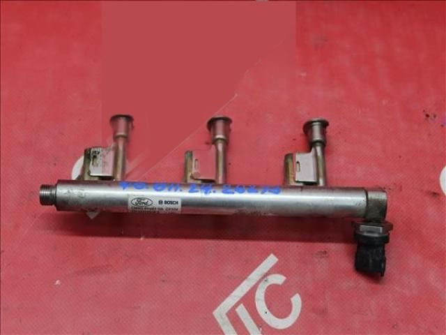 bontott FORD B-MAX Porlasztó Sor / Híd