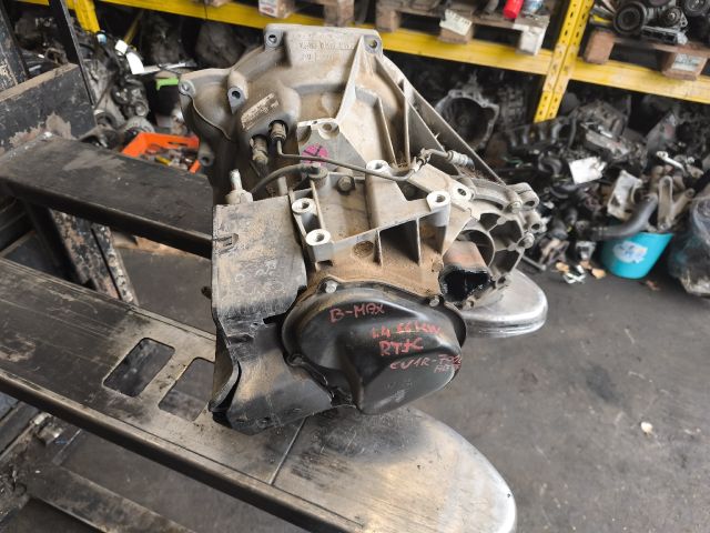 bontott FORD B-MAX Váltó (Mechanikus)