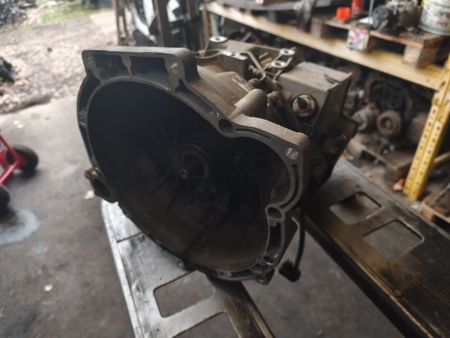 bontott FORD B-MAX Váltó (Mechanikus)