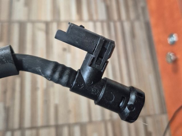 bontott FORD B-MAX Résolajcső