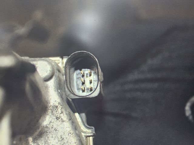 bontott FORD B-MAX Fojtószelep (Elektromos)