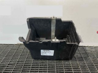 bontott FORD B-MAX Akkumulátor Tartó