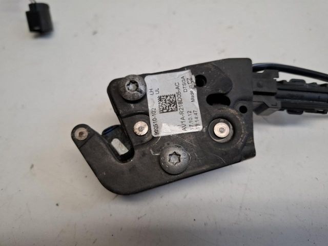 bontott FORD B-MAX Bal első Ajtózár