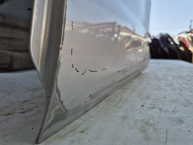 bontott FORD B-MAX Bal hátsó Ajtó (Üres lemez)