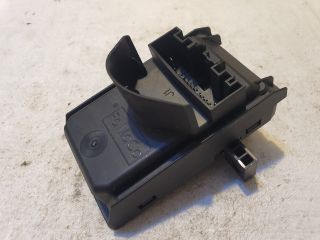 bontott FORD B-MAX Elektronika (Magában)