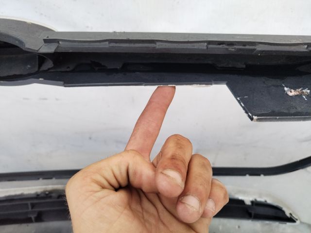 bontott FORD B-MAX Első Lökhárító (Üresen)