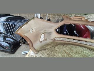 bontott FORD B-MAX Első Lökhárító (Üresen)