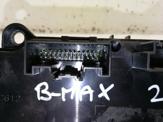 bontott FORD B-MAX Fűtéskapcsoló