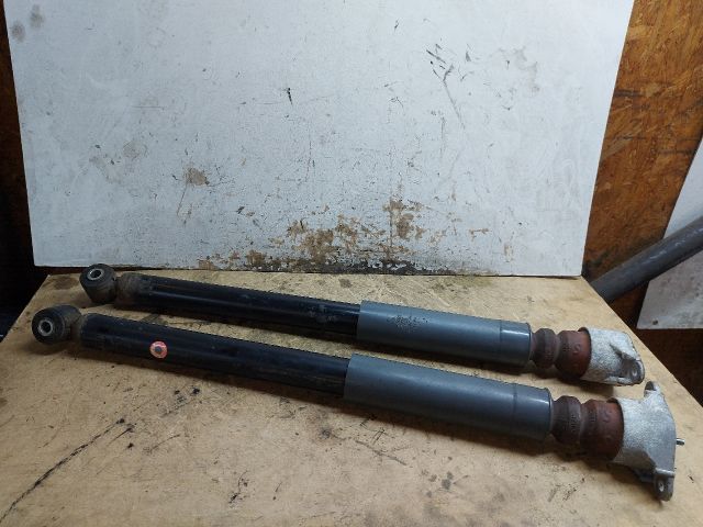 bontott FORD B-MAX Hátsó Lengéscsillapító Pár