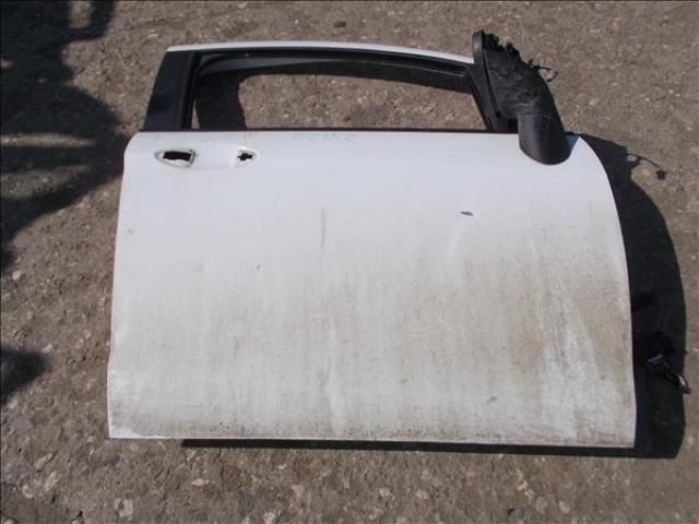 bontott FORD B-MAX Jobb első Ajtó (Üres lemez)